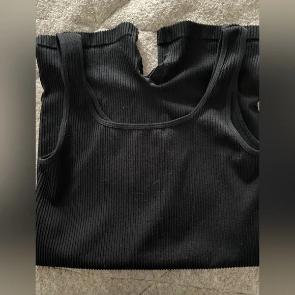 M/L ribbed romper​​​​​ - Picture 5 of 6